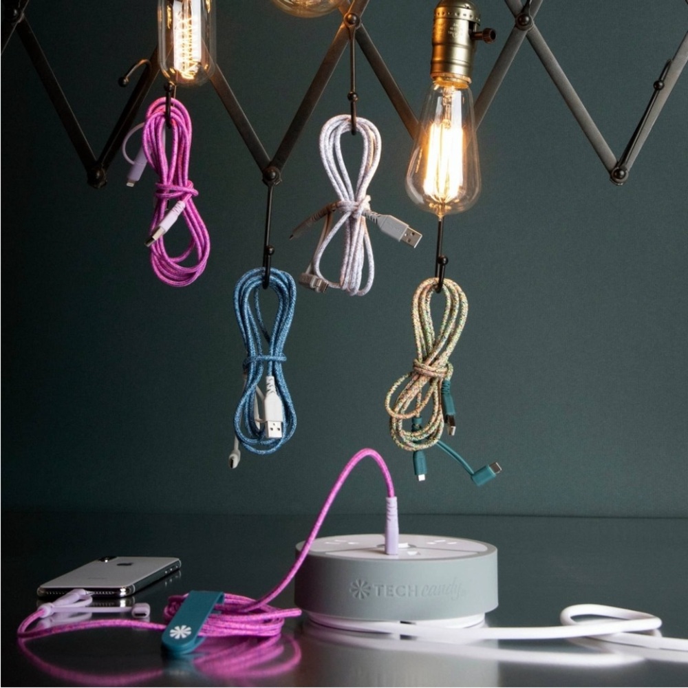 USB-C to Lightning cable
 Maxi 6FT Woven Usb Cable in hot pink